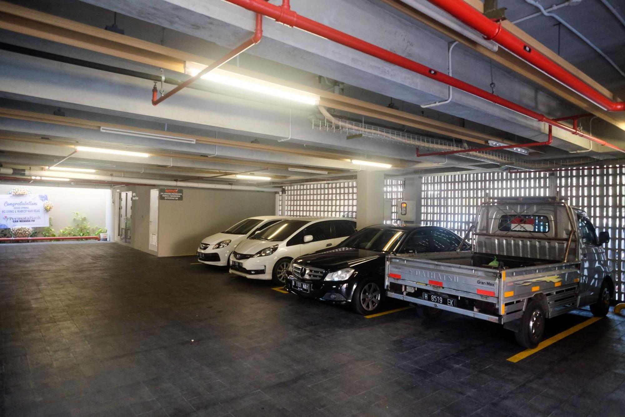 Sans Hotel Rg Living Jogja By Reddoorz Pakualaman Extérieur photo