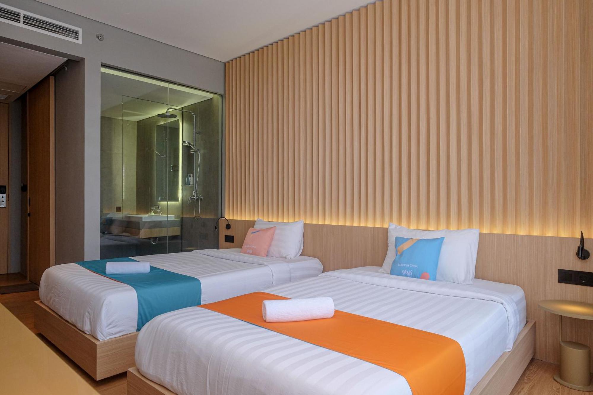 Sans Hotel Rg Living Jogja By Reddoorz Pakualaman Extérieur photo