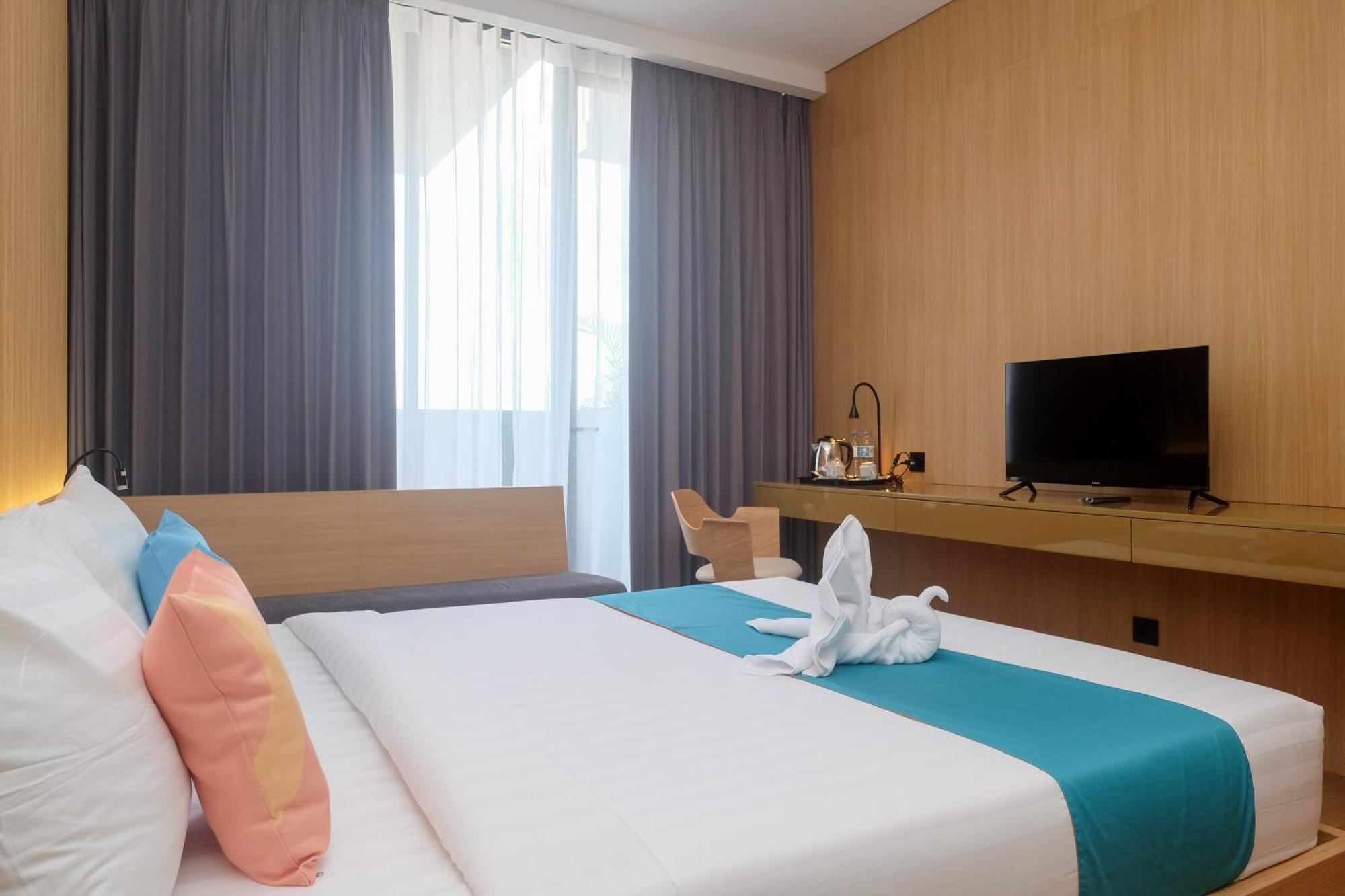 Sans Hotel Rg Living Jogja By Reddoorz Pakualaman Extérieur photo