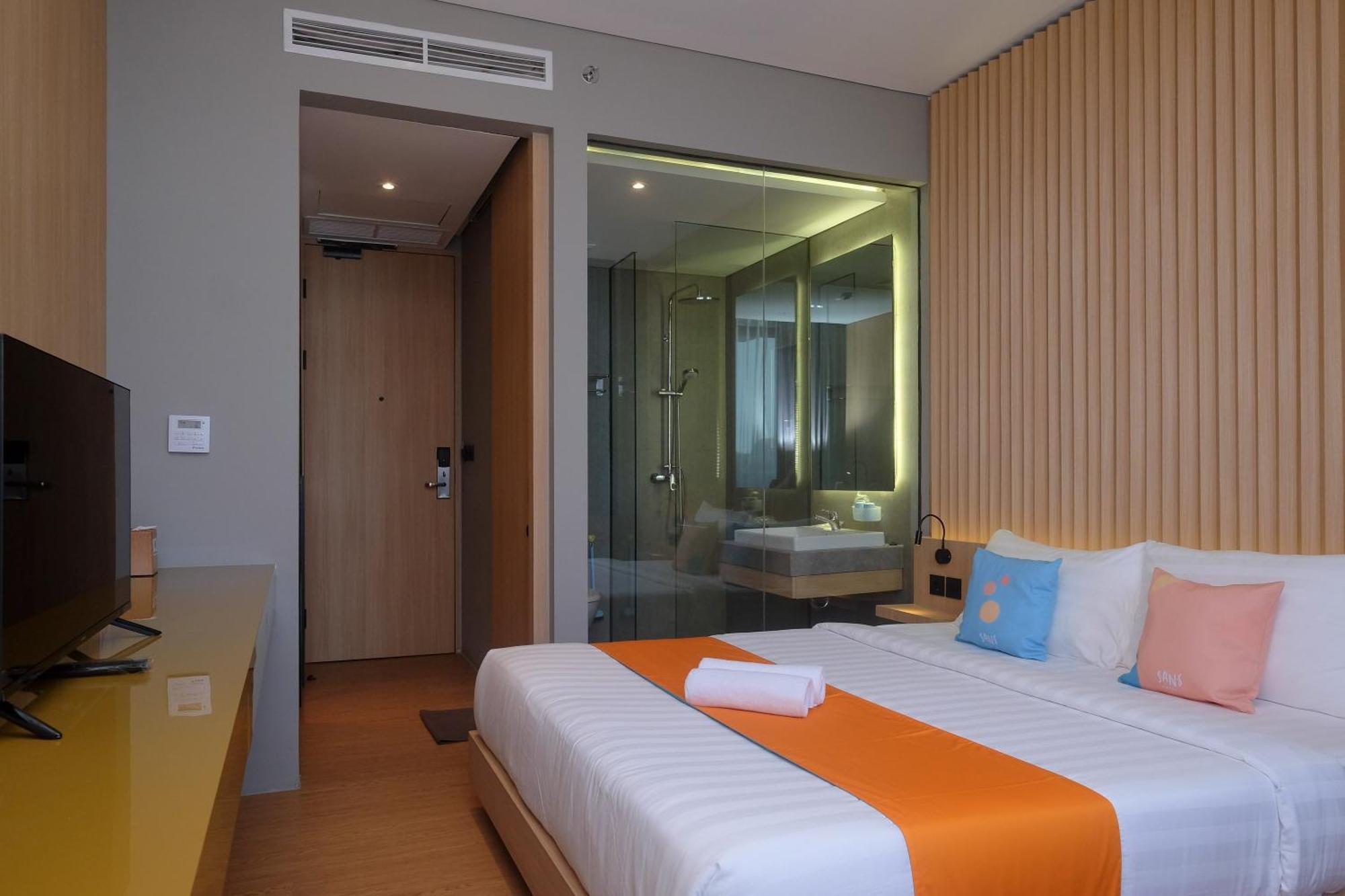 Sans Hotel Rg Living Jogja By Reddoorz Pakualaman Extérieur photo
